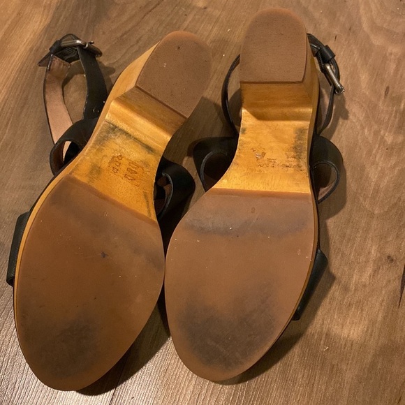 Like new! Set of 2 Madewell heels - Picture 6 of 6